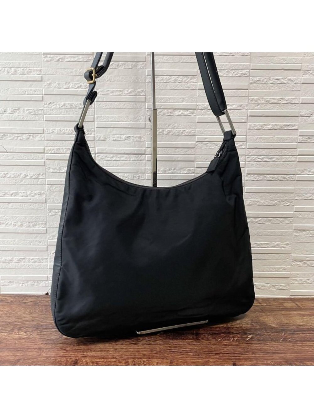 Prada Nylon Triangle Plate Logo Shoulder Bag Black - Picture 1 of 10